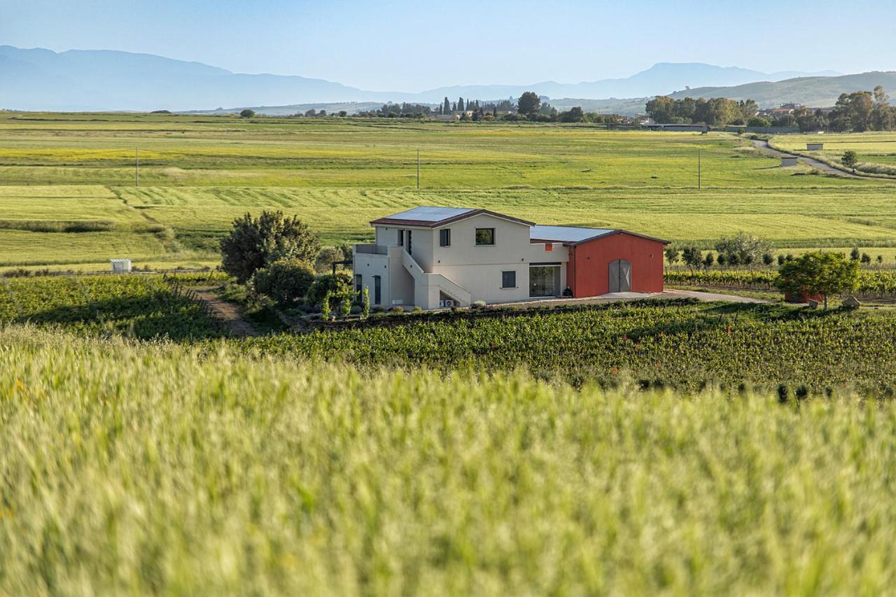 Nuovi Poderi Rooms Senorbi Екстериор снимка
